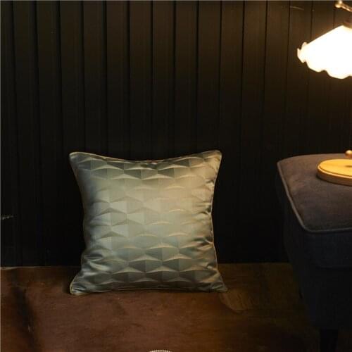 Upscale Light luxury three-dimensional geometric jacquard yarn-dyed gold wire and silver wire cushion pillow cushion cover 45*45