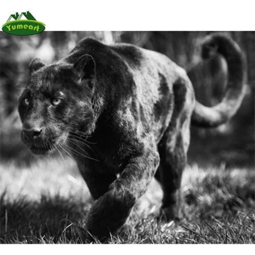 Diamond Embroidery Panther Crystal Mosaic Embroidery Black Leopard full Square Drills Diy Animal Diamond Painting,wall Stickers