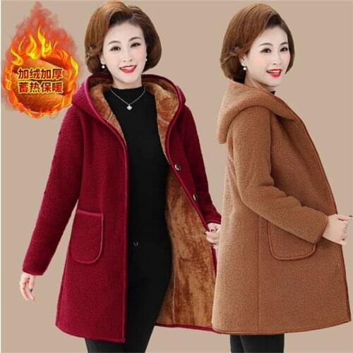 New Winter Women Parkas Coat Middle Aged Mother Clothes Plus Size Hooded Padded Warm Jacket Women Long Overcoat Outerwear 5XL