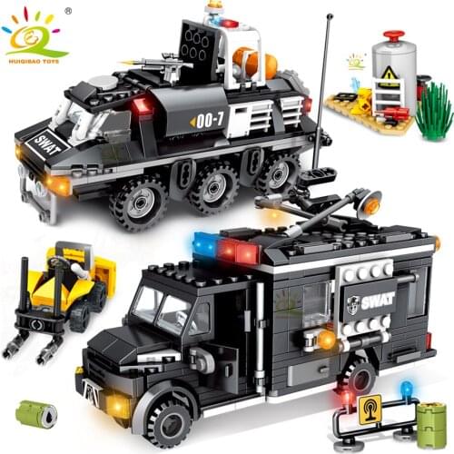 HUIQIBAO Special Forces Swat Police Truck Building Blocks with Policeman Bricks Weapon Car City Construction Toys for Children