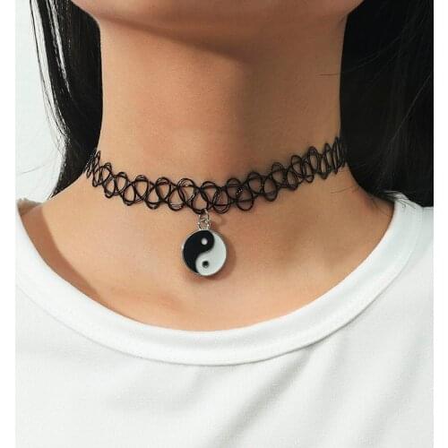 Fashion Black Elastic Telescopic Chokers Necklaces For Women Girls Round Enamel Yin & Yang Pendant Necklace Party Jewelry Gifts