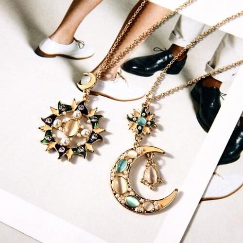 Sun Flower Women Necklace Enamel Moon&Star Crystals Pendant Necklace For Women Fashion Jewelry Wholesale Price