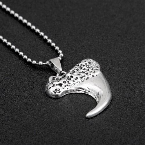 Retro Animal Teeth Necklace Creative Men Metal Pendants Womens Sweater Necklace Beads Chain Unisex Jewelry Holiday Gift