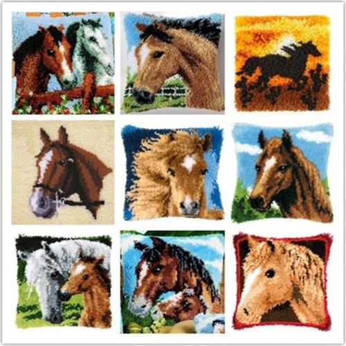 Cushion Latch Hook Kit Pillow Mat DIY Craft Horse 42CM by 42CM Cross Stitch Needlework Crocheting Cushion Embroidery