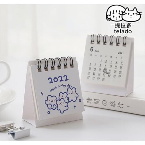 Kawaii bear 2022 Cartoon Mini Desk Calendar Writable Paper Student Desktop Calendar Office Memorable Annual Calendar