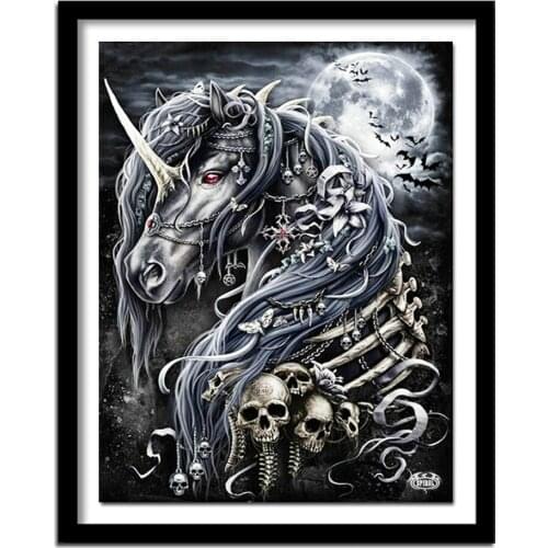 Diy Diamond Embroidery Black Horse Skull Diamond Painting Cross Stitch Full Square Rhinestones Embroidery Home Decor