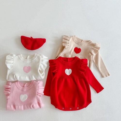 The spring and autumn period and the new baby infant girls love fly fine sleeve knit cotton jumpsuits ha climb clothes