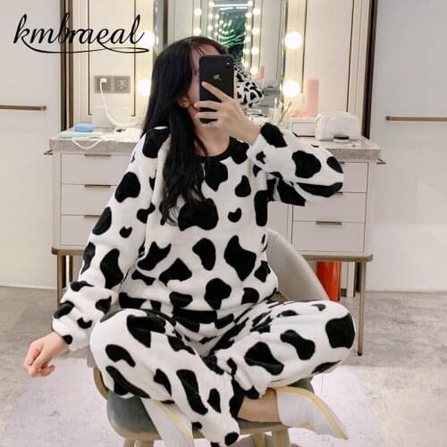 Pajamas Set Women Winter Flannel Fleece Long Sleeve Cow Sleepwear Home Clothing Thick Warm Coral Velvet Nightgown Suit Homewear