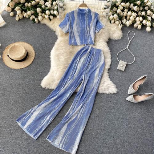 European American Suit Womens Summer Corrugated Color Matching Heavy Industry Pleated Cropped Top + Wide Leg Pants Trend GL340