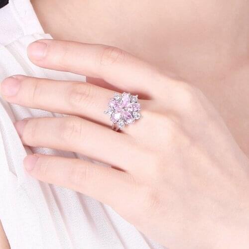 Romantic Cherry Blossom Zircon Ring Elegant Womens Flower Shape Ring Ladies Engagement Wedding Jewelry