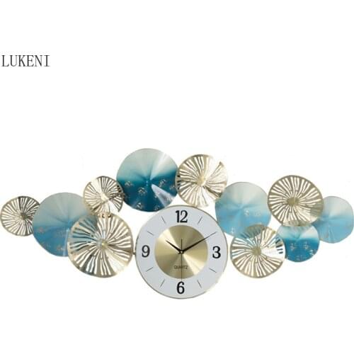 Chinese Wrought Iron Wall Ornaments Light Luxury Flower Sofa Background Wall Decoration Wall Clock Creative Silent Wall Clock