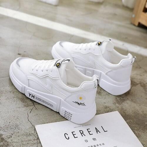 Summer breathable mesh lightweight student sports shoes hollow ladies all-match running shoes sneakers