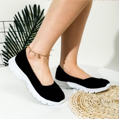 Women Canvas Shoes Ladies Summer Fashion Sneakers 2021 New Slip On Female Flat Shallow Plus Size Womens Running Shoe New