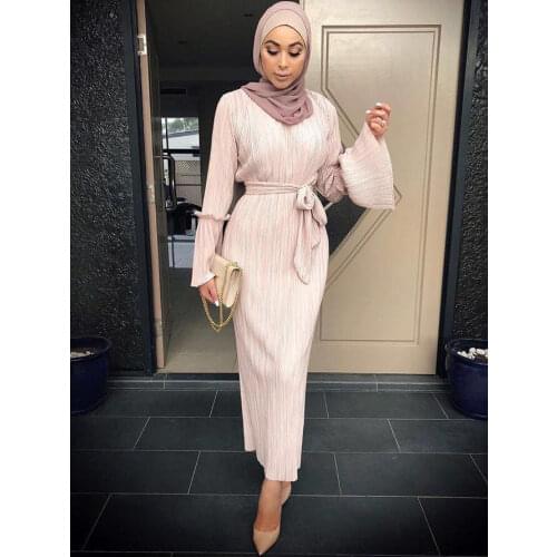 Dubai Arab Abaya Women Dress Flare Sleeve Pleated Muslim Dress Kaftan Islamic Ramadan Prayer Clothing Party Dress Maxi Dress