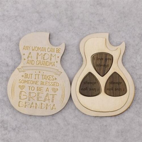 Personlized guitar picks box set engraved wooden plectrum Guitar mediator customized 3pcs QS0024 dropshipping 2020 gift box