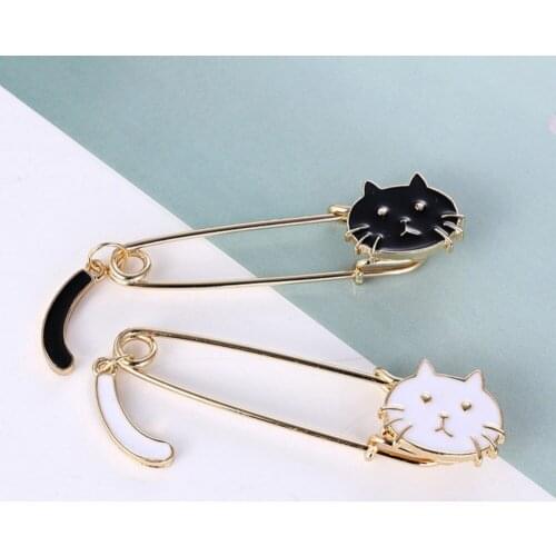 Creative Cute Little Kitten Wagging Tail Kitten Black And White Cat Brooch Commemorating Cat Childs Birthday Gift