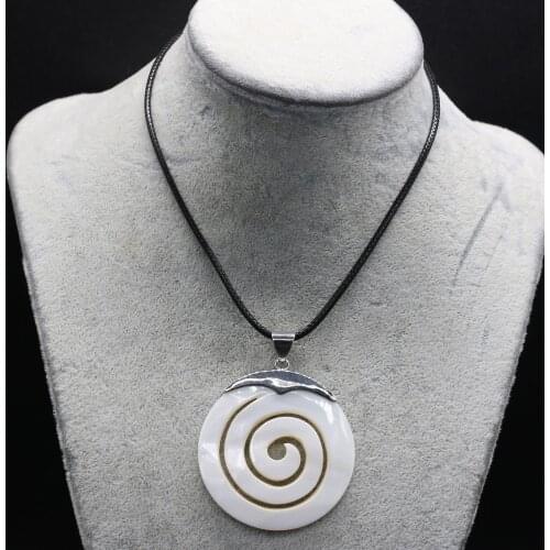 1PC Natural Carved Hollow Out Mother of Pearl Shell Pendants Necklace New Design Round Shells Charms Necklaces Jewelry Gift