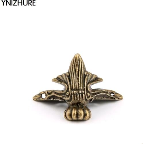 20pcs 40*30mm Antique Decorative Corner Foot Four Sides Of The Box Theropod Alloy Care Wooden Palette