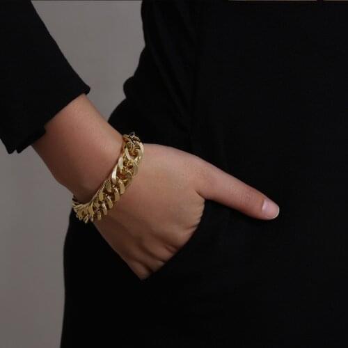 Punk Miami Cuban Chunky Chain Bracelets Bangles for Women Boho Metal Thick Lock Exaggerated Bracelets For Women Vintage Jewelry