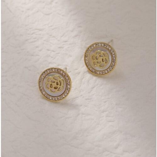 S925 Silver Ear Needle Stud Earrings Minimalist Fresh Water Shell Flowers Brass14kGold South Korea Jewelry for Women HYACINTHhot