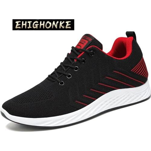 2021 mens vulcanized shoes sports shoes summer mesh casual shoes breathable rubber non-slip light shoes flying woven running y8