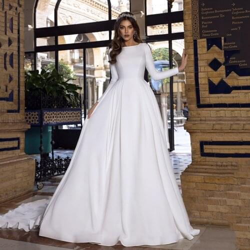 Satin Princess Muslim Wedding Dresses 2021 Long Sleeve Backless Caftan Elegant Bride Dress Vestido De Noiva Wedding Gowns