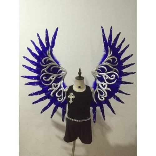 Boy model, catwalk, costume, feather, stage costume, boys swimsuit, runway show, feather backboard