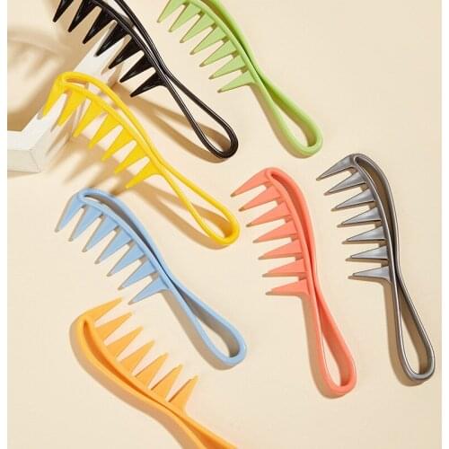 Wide Tooth Shark Plastic Candy Color Comb Curly Hair Salon Hairdressing Comb Massage For Hair Styling Tool for Curl Hair