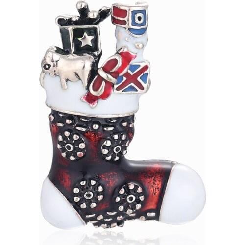 2019 New European and American Fashion Brooches Pin Creative High-end Santa Socks Christmas Gift for Women Enamel Brooch Jewelry