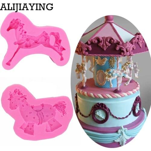 M0138 Revolving Trojan horse Shape liquid silicone mold diy sugar cake baking mold cake decorating tools