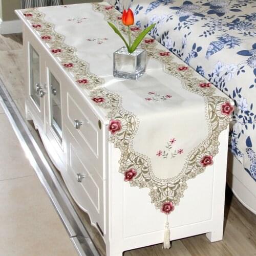 Europe Dust Cover Lace Table Cloth Bed Runner Embroidered Coffee Table flag Table Runner Home Fabric TV Cabinet Tablecloth