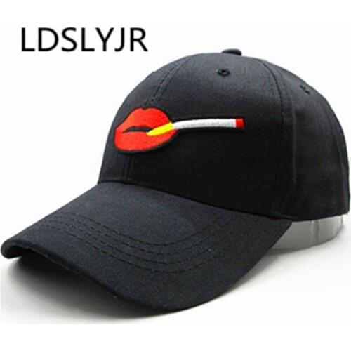 2021 Lip Embroidery Cotton Baseball Cap Hip-hop Cap Adjustable Snapback Hats for Men and Women 01