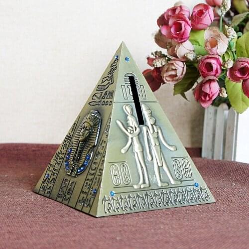 Fine workmanship Egyptian pyramids miracle electroplating fine workmanship souvenir pyramid model Antique Garden Decoration