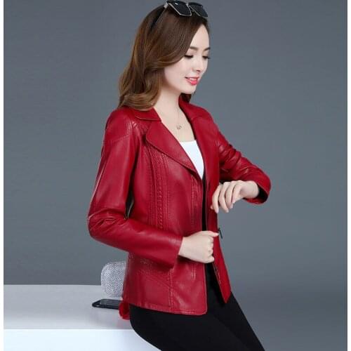 High Quality 2021 Spring Autumn Red Black PU Leather Loose Turn-down Collar Zipper Fashion New Womens Wild Jacket Y485