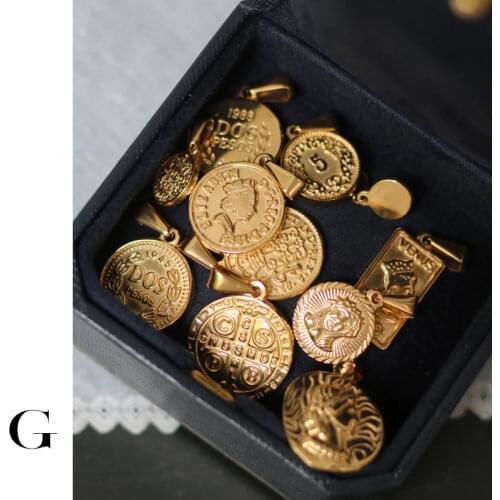 GHIDBK Handmade Portrait Queen Elizabeth Coin Pendants Delicate Textured Human Face Medallion Pendant Titanium Steel Ins Pendant