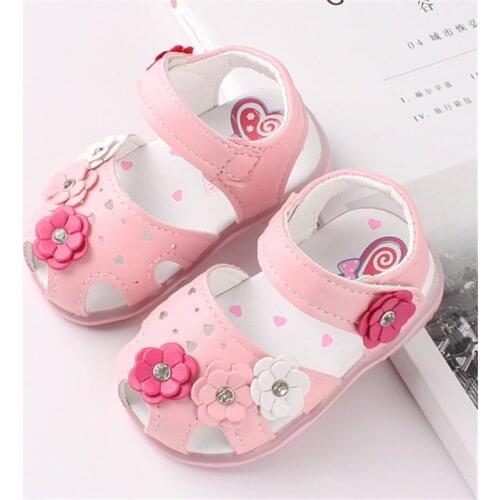 2021 Baby Girls Shoes Summer Sandals Toddler Infant Kids Shoes With Light up For Girls Flower Princess Child Shoes First Walker