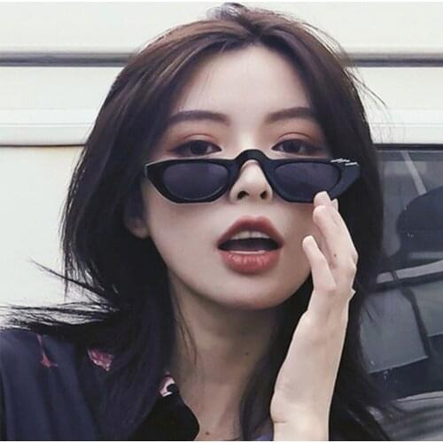 Cute Sexy Retro Cat Eye Sunglasses Women Small Black White Triangle Vintage Cheap Ladies Sun Glasses Red Female