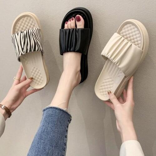 Slippers WomenS 2021 Summer New Flip-Flops Wear Sandals College Wind Wild Net Red Beach Female Sandals Shoes Tide