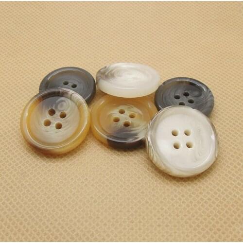 20pcs Black Gray Imitation Horn Pattern Resin Buttons Men and Womens Fashion Woolen Coat Suit Hand Sewing Buttons Tailors Tool