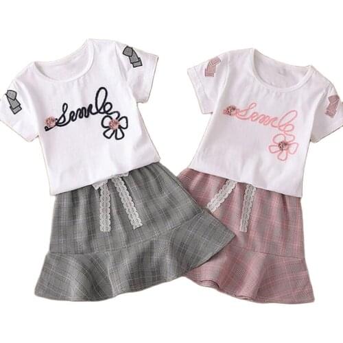 Girls Vintage Clothes Suit 2021 Summer White Embroidered Bow Shirt + Plaid Skirt 2 Pieces Sets Kids Teenage Childrens Costume