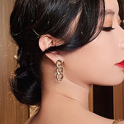 Fashion Charm Delicate Stud Earrings Western Style Trendy Metal Needle Water Drop Earings For Women Female Made In China 2021