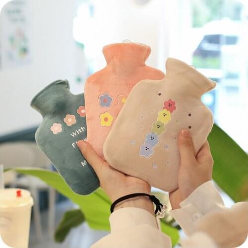 Cartoon hot water bag water injection student portable size portable hot water bag warm feet apply stomach on bed fluffy