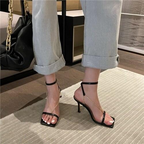 2021 Ankle Strap Sexy Sandals New Gladiator Peep Toe Sandals with chain low Heels black Womens Dress Shoes Sandalias Mujer