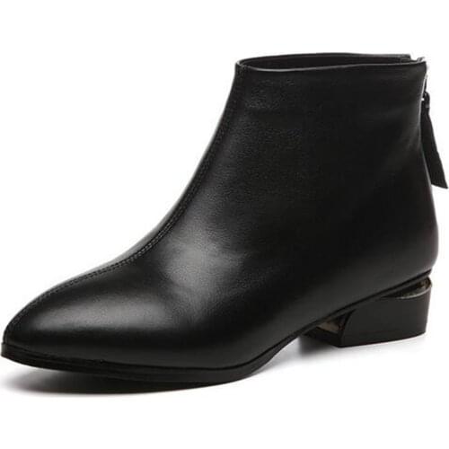 2021 High Quality Cowhide Pointed Leather Boots Autumn Single Shoes Ankle Boots Big Size Women Boots Low Heels Warm Winter Boots