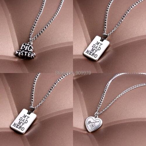 Best Selling Family Member Necklace Dad Big Sister Grandma Simple Sweet Gift Love Rectangle Words Fashion Pendant Jewelry Party