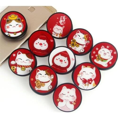 Cute Cartoon Lucky Cat Expanding Stand Grip Mount Phone Socket Fold Mobile Smartphones Pocket Desktop Bracket Phone Stand Holder