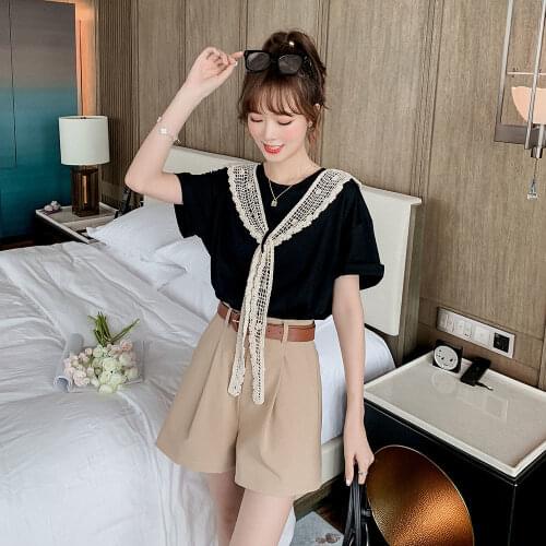 2021 Summer Fashion 2 Pieces Suits Korean Women Lace Solid T-shirt Tops + Shorts Set Women Two Piece Set Outfits with Belt Q153