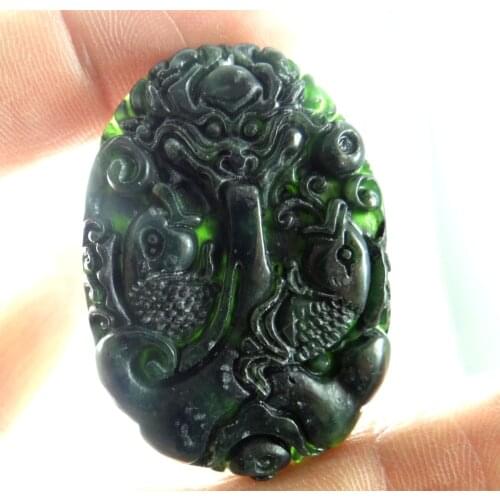 47*33Wholesale natural Chinese black green stone hand-carved statue of fish amulet pendant necklace Jewelry Making