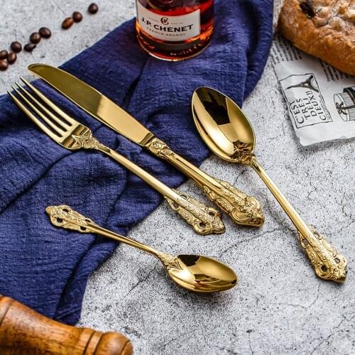 4Pcs/Lot Vintage Western Cutlery Set Dinner Knife Forks Teaspoons Soup Dessert Spoons Luxurious Dinnerware Engraved Tableware