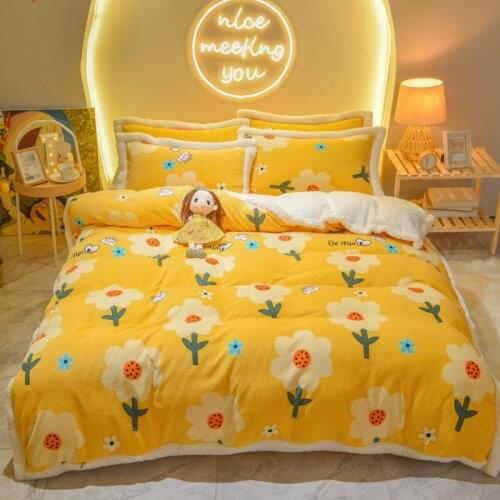 Iva Show Yellow Milk Down Bedding Set Reactive Printing Bed Set Cashmere Pillowcase Queen King Size Bed Four-pieces